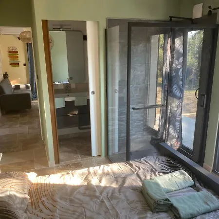 De Charme Avec Jaccusi Holiday home