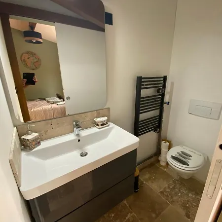 De Charme Avec Jaccusi Holiday home