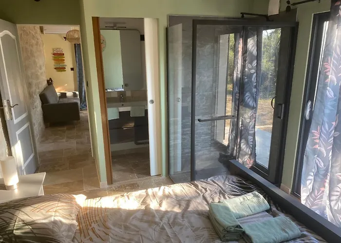 De Charme Avec Jaccusi Casa vacanze