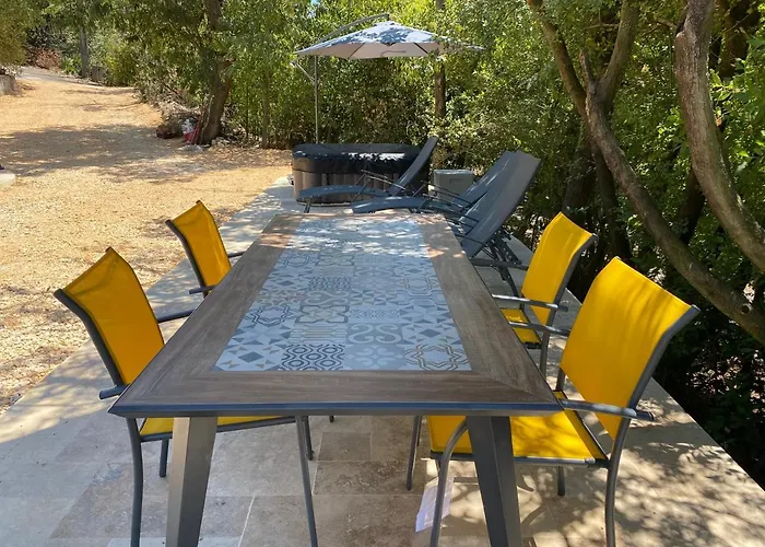 De Charme Avec Jaccusi Casa vacanze *